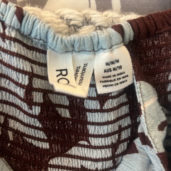 Roxy Oceanview Tie-Front Flutter-Sleeve Mini Dress - Picture 9 of 10